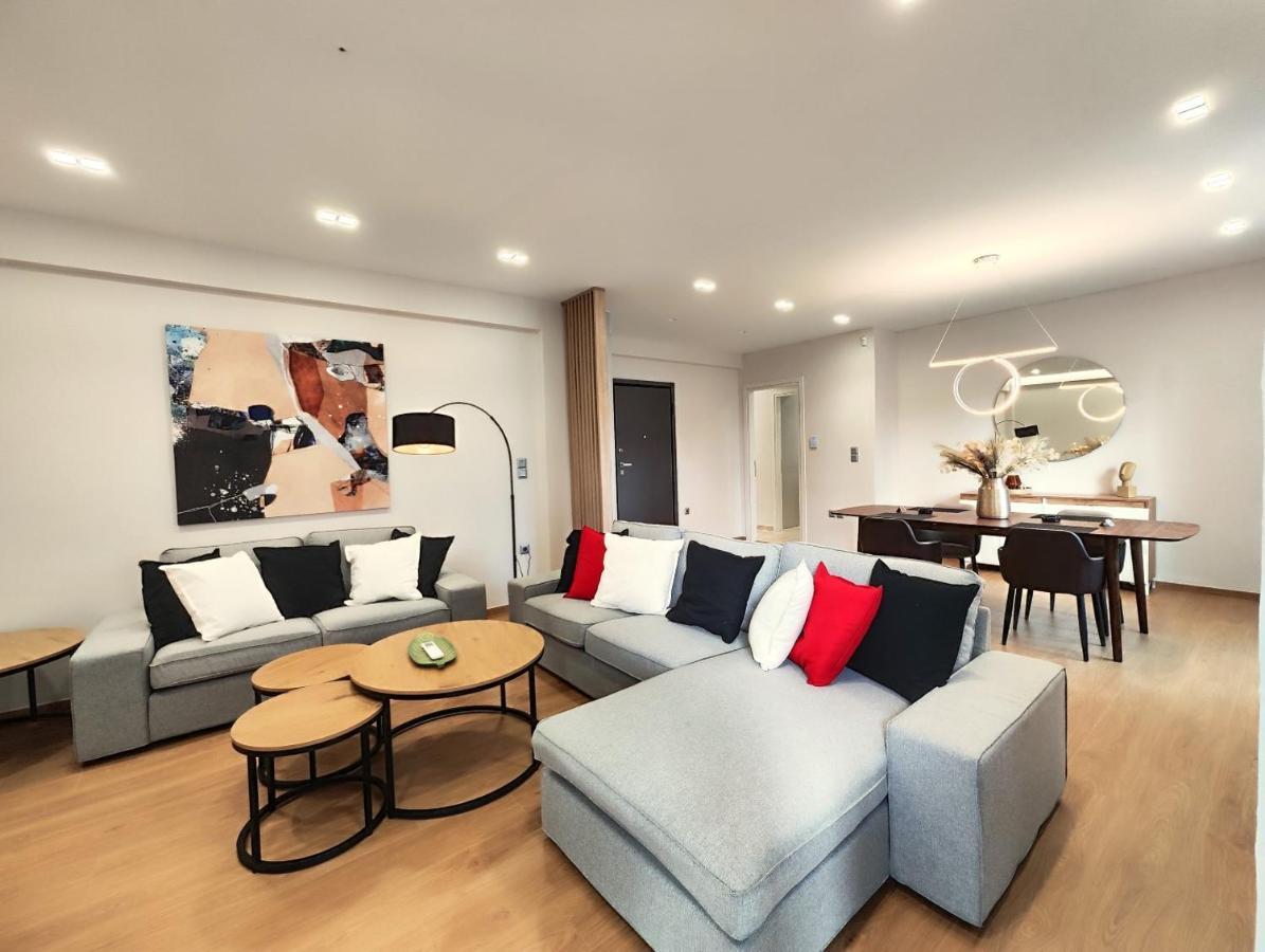 Etolou C2 - By Apartment